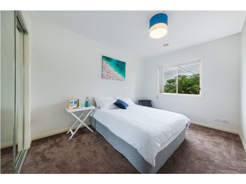 2/15-17 Springs Road, Clayton South VIC 3169