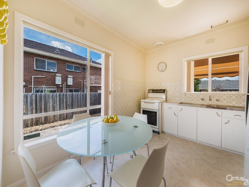 7 Panorama Street, Clayton VIC 3168