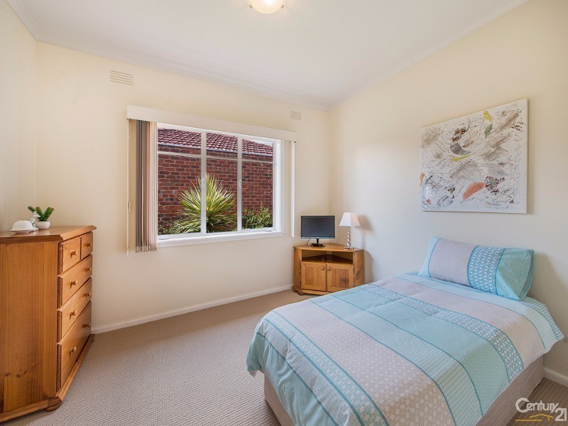 7 Panorama Street, Clayton VIC 3168
