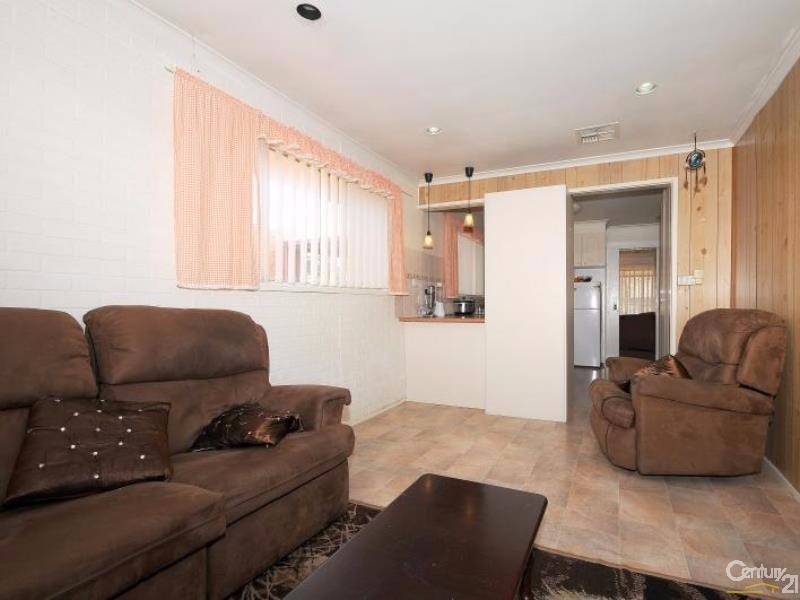 20 Narrumburn Road, Clayton South VIC 3169