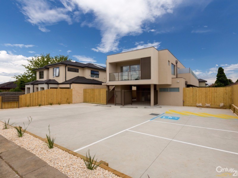 9/55 Koonawarra Street, Clayton VIC 3168