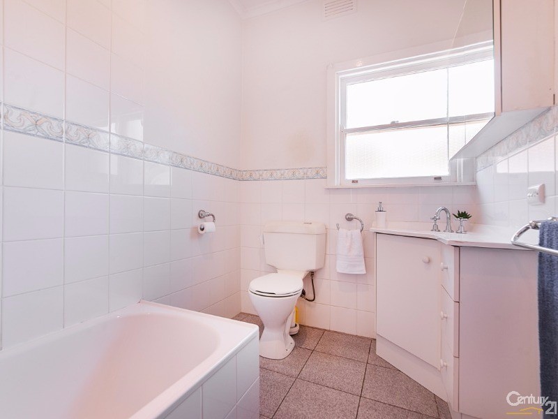 38 Edinburgh Street, Bentleigh East VIC 3165