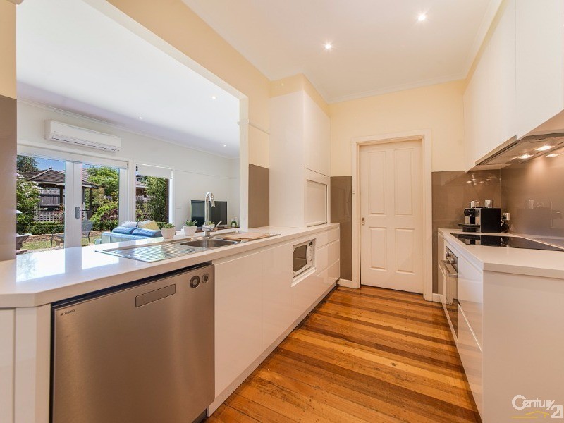 38 Edinburgh Street, Bentleigh East VIC 3165