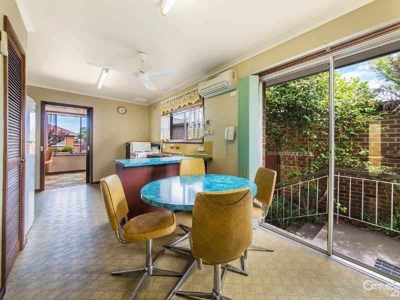 64 Sylvander Street, Clayton South VIC 3169