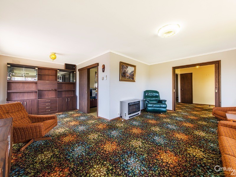 64 Sylvander Street, Clayton South VIC 3169