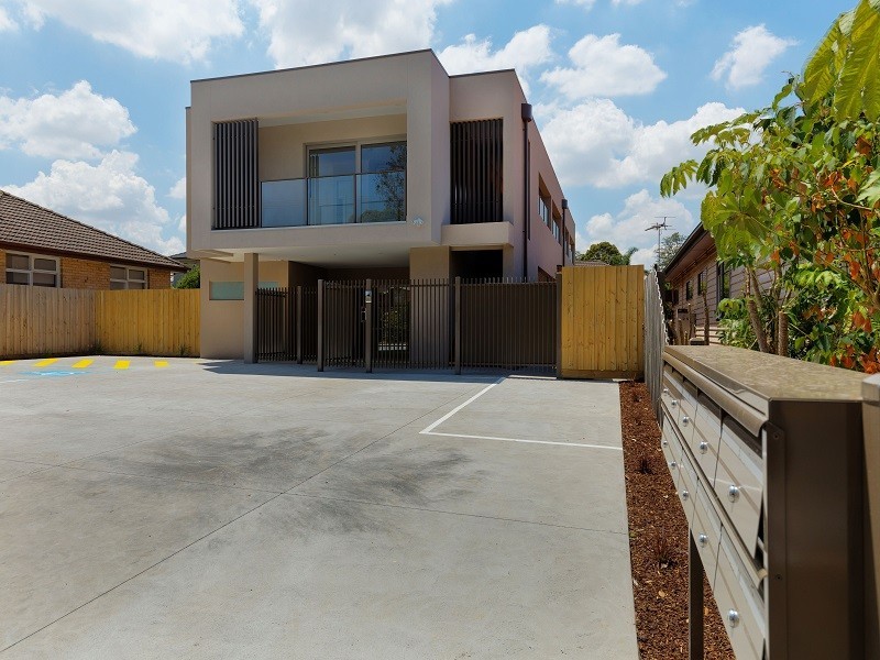 4/44 Koonawarra Street, Clayton VIC 3168