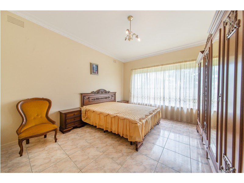 56 Highland Avenue, Oakleigh East VIC 3166