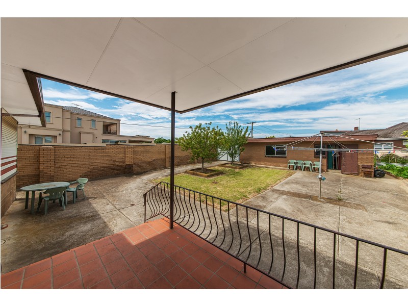 56 Highland Avenue, Oakleigh East VIC 3166