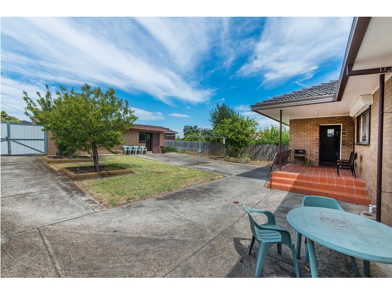 56 Highland Avenue, Oakleigh East VIC 3166