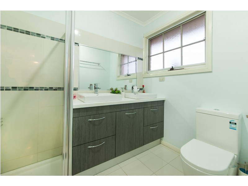 29 Wyndarra Crescent, Dingley Village VIC 3172