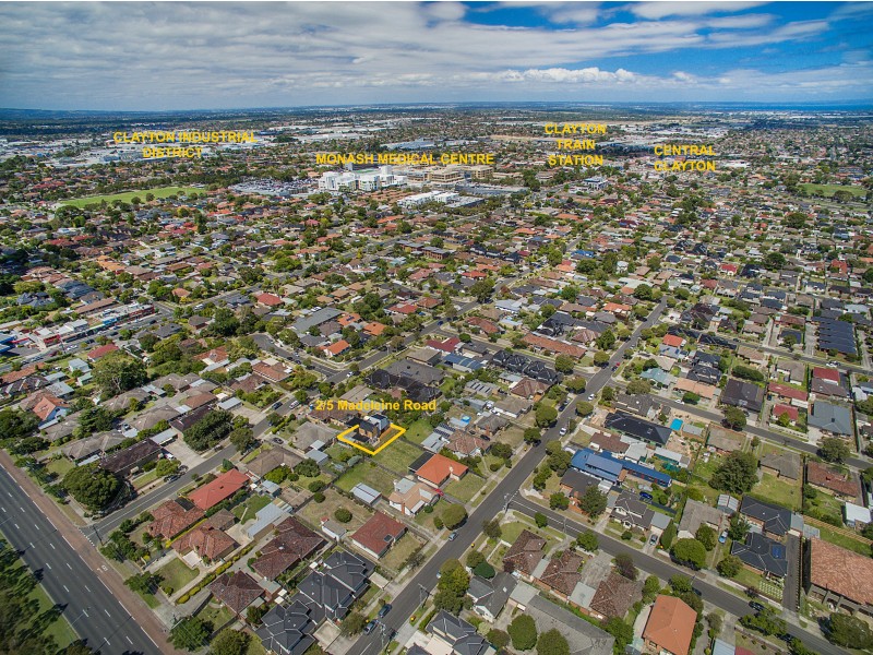 2/5 Madeleine Road, Clayton VIC 3168