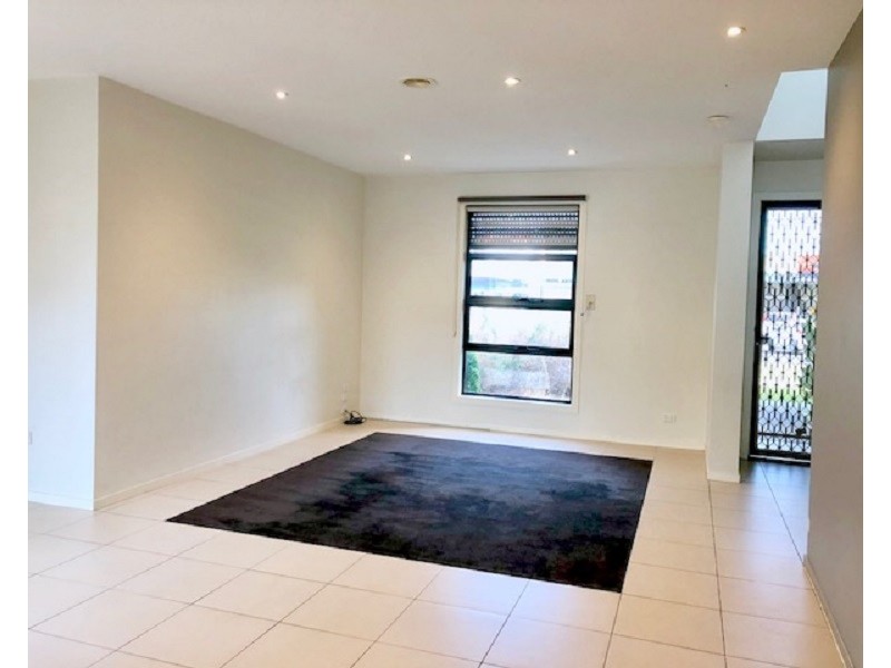 121 Rosebank Avenue, Clayton South VIC 3169