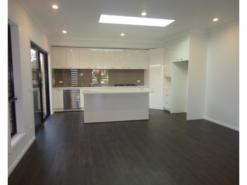 2/84 Rosebank Avenue, Clayton VIC 3168