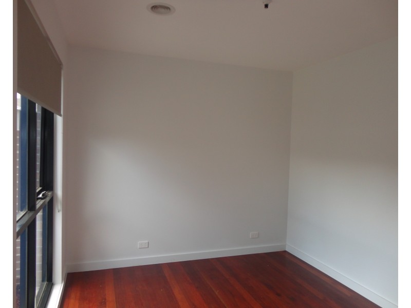 25 Helena Street, Clayton South VIC 3169