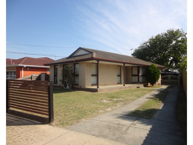 9 Camdale Street, Clarinda VIC 3169