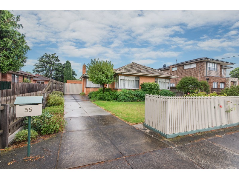 35 Raleigh Street, Clarinda VIC 3169