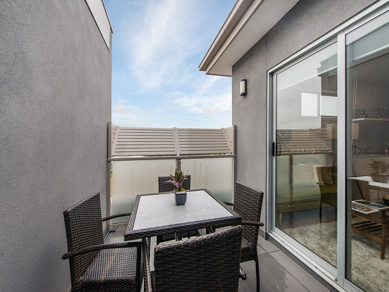 10/1430 Centre Road, Clayton South VIC 3169