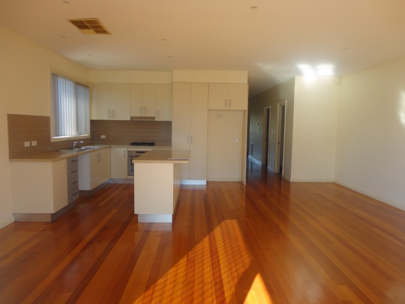 2/35 Alward Avenue, Clayton South VIC 3169