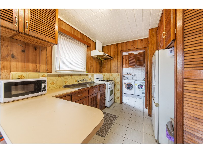 1/16 Worsley Avenue, Clayton South VIC 3169