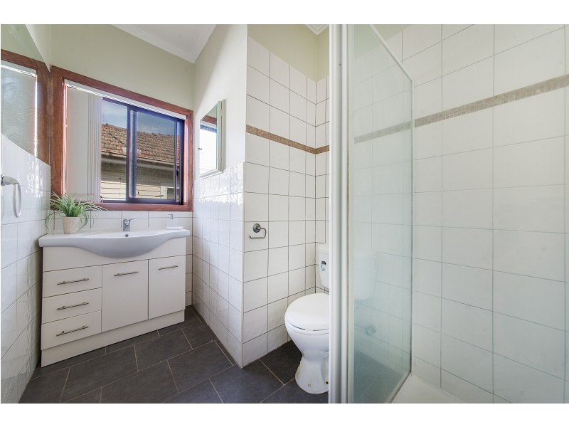 1/71 Kanooka Grove, Clayton VIC 3168