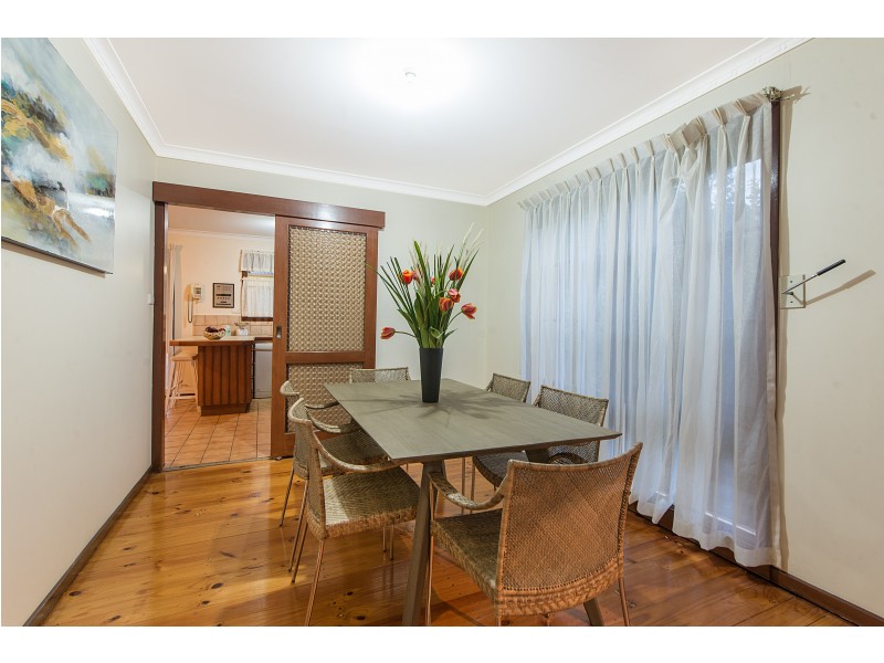 43 Sandalwood Drive, Oakleigh South VIC 3167