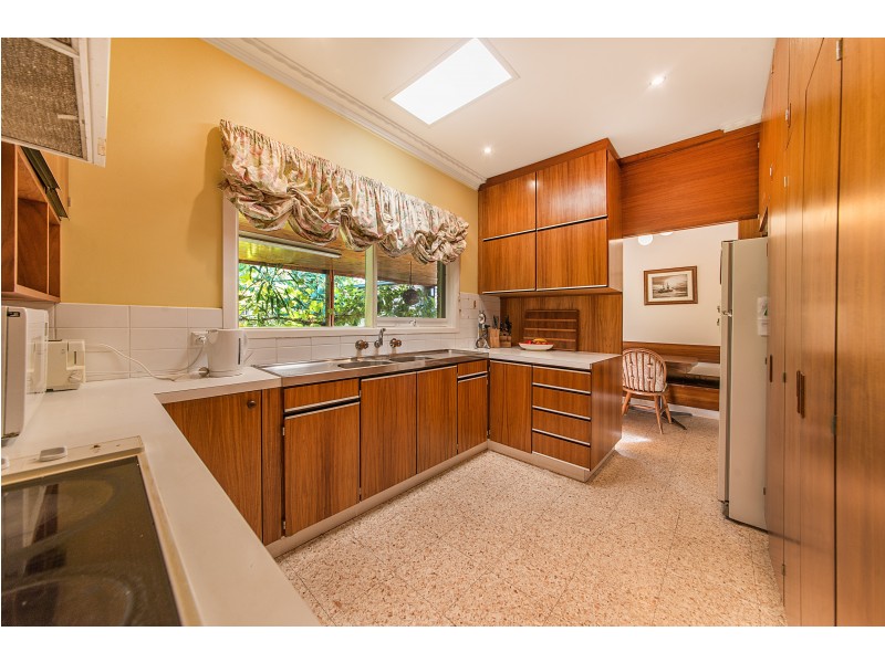 25 Panorama Street, Clayton VIC 3168