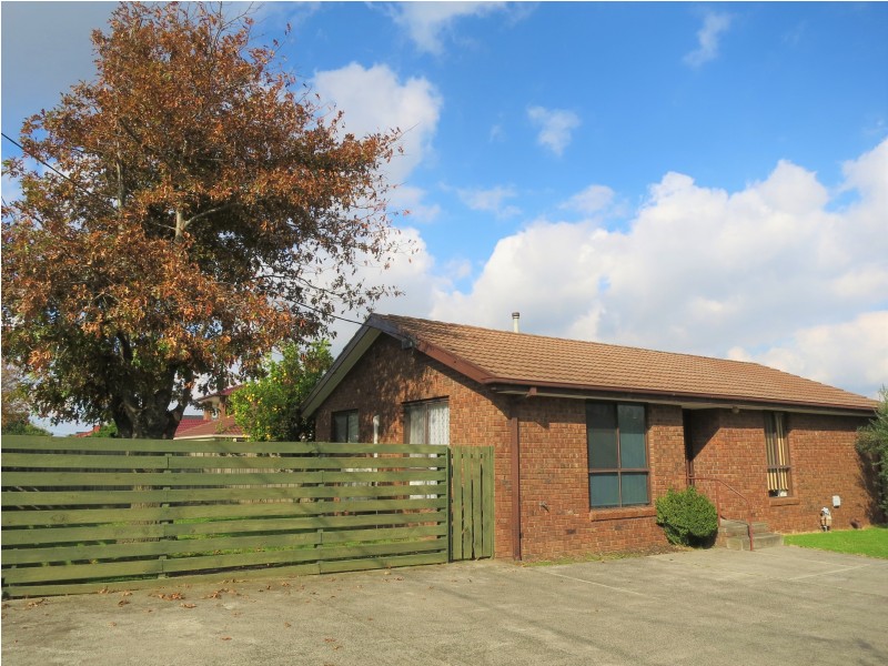 1/136-138 Bourke Road, Clarinda VIC 3169