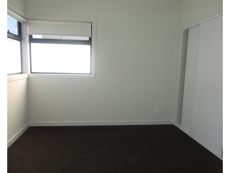 3/480 Haughton Road, Clayton South VIC 3169