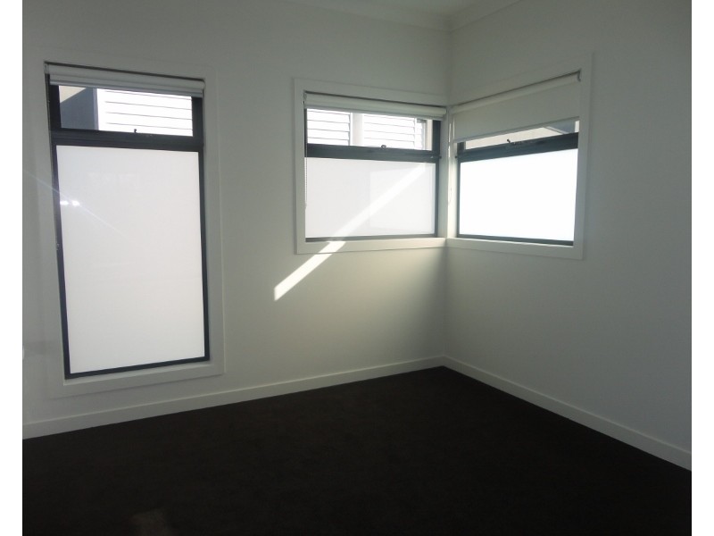 3/480 Haughton Road, Clayton South VIC 3169