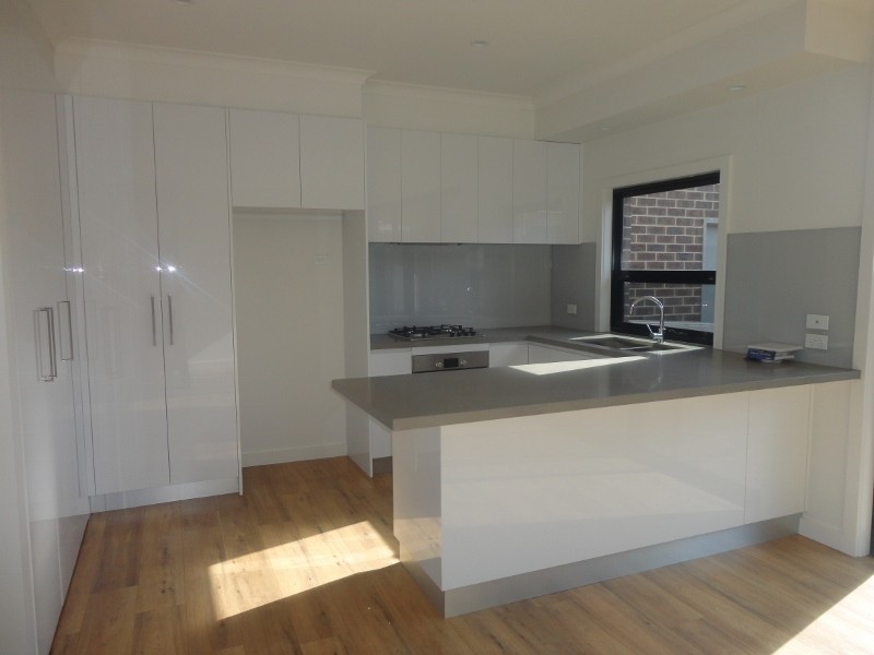 4/32 Madeleine Road, Clayton VIC 3168