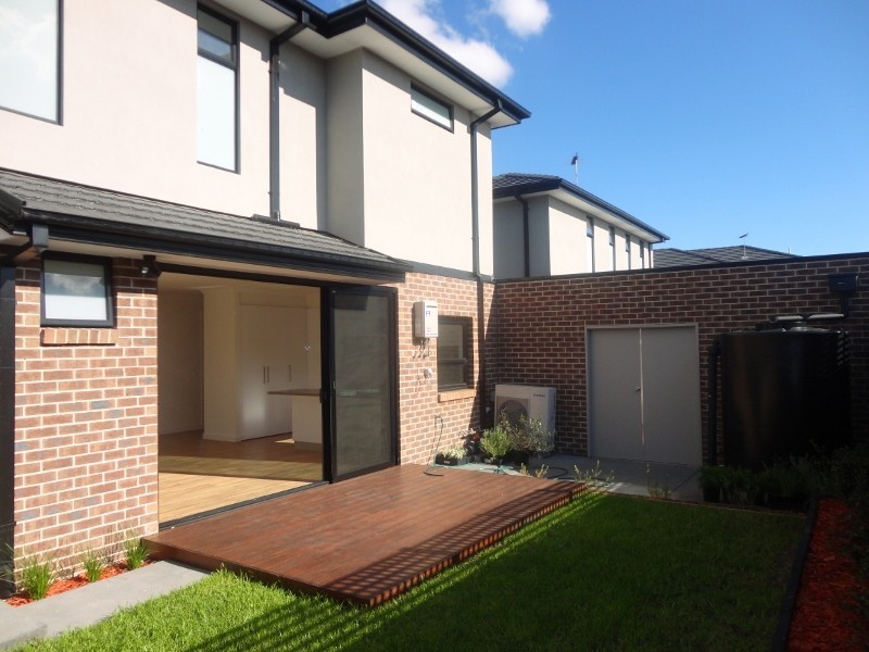 4/32 Madeleine Road, Clayton VIC 3168