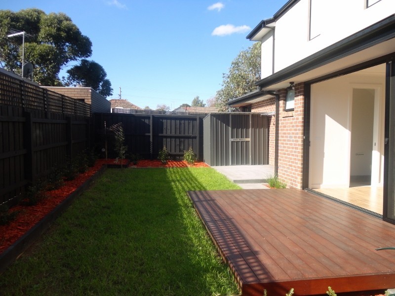 4/32 Madeleine Road, Clayton VIC 3168