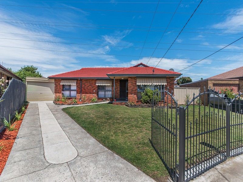 4 Bataba Court, Clarinda VIC 3169