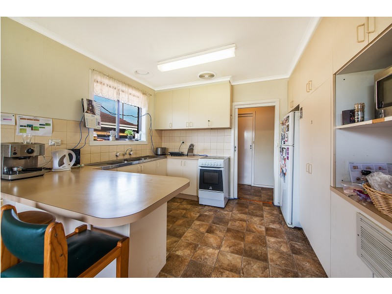 13 Murdo Road, Clayton VIC 3168