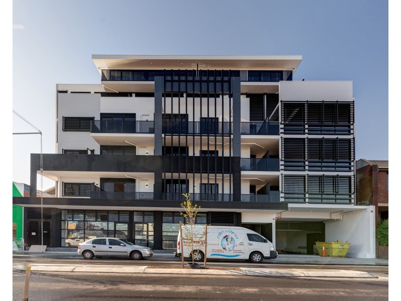 206/154 High Street, Preston VIC 3072