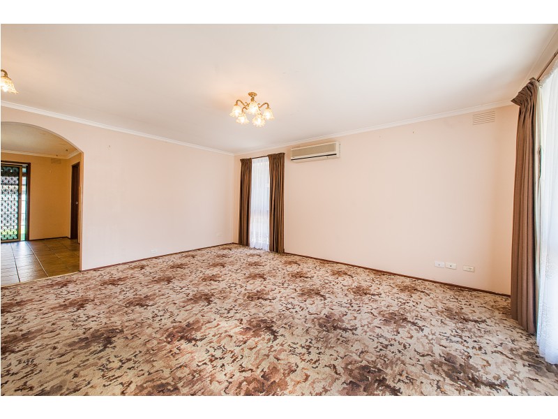 6 Rosewall Place, Clarinda VIC 3169