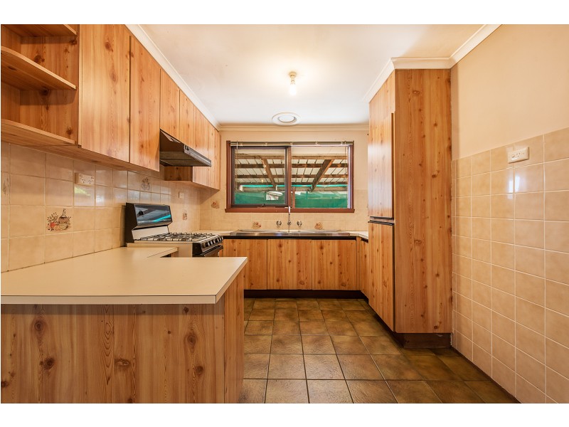 6 Rosewall Place, Clarinda VIC 3169