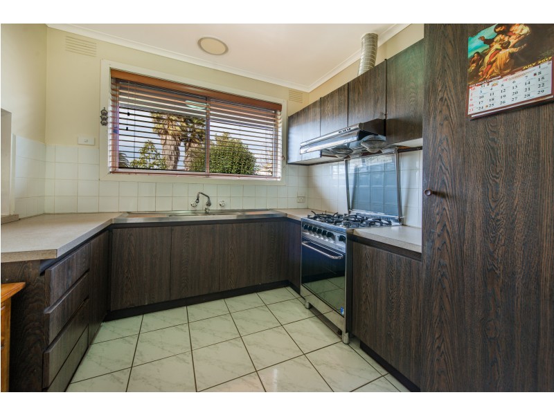 3 Avoca Close, Clayton South VIC 3169