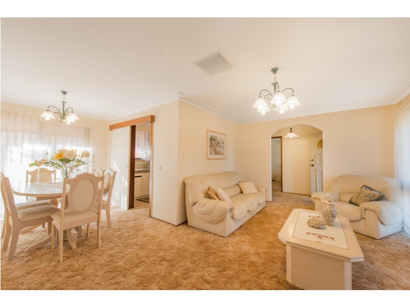 26 Tarago Crescent, Clayton South VIC 3169