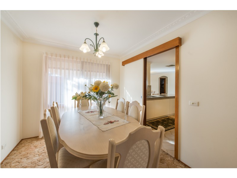 26 Tarago Crescent, Clayton South VIC 3169