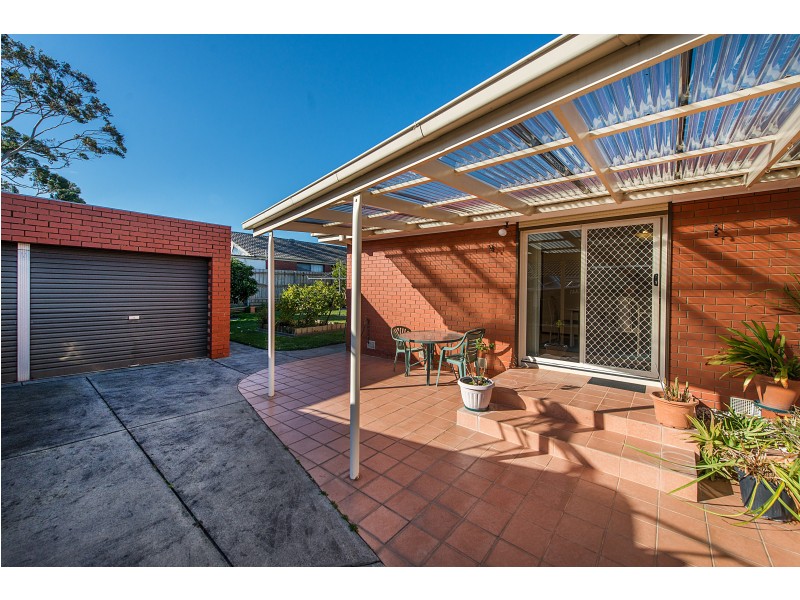 26 Tarago Crescent, Clayton South VIC 3169