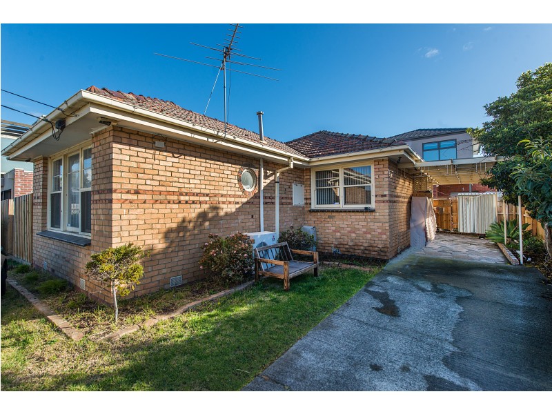 18 Bulong Street, Dandenong VIC 3175