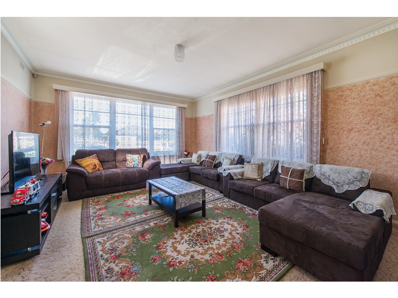 18 Bulong Street, Dandenong VIC 3175