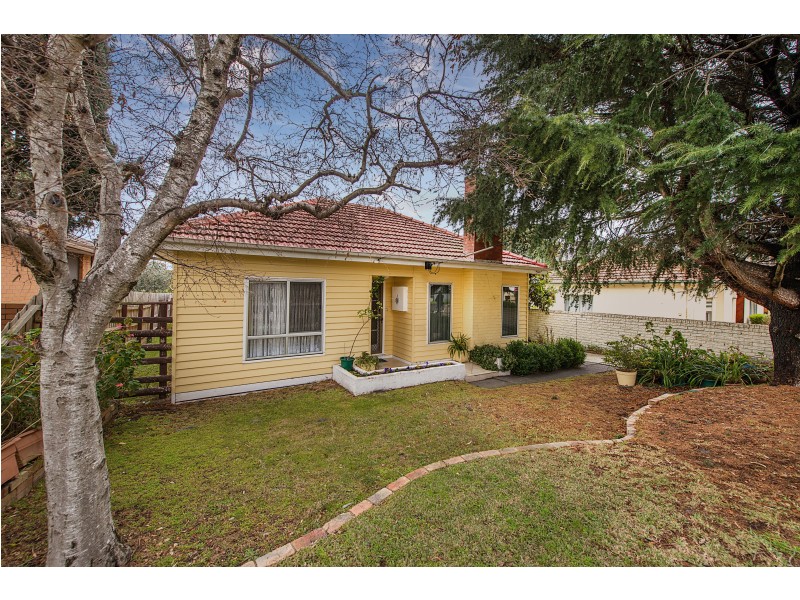 12 Bond Street, Clayton South VIC 3169