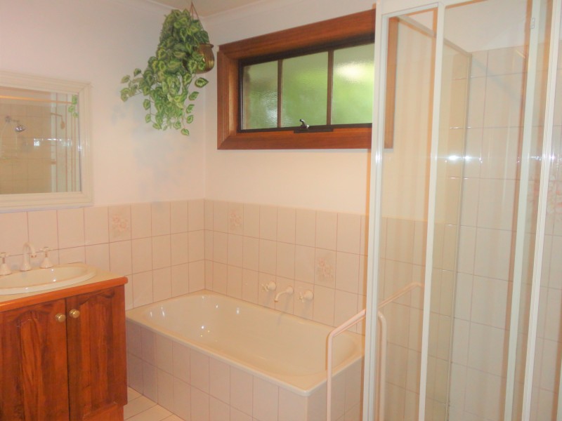 2/14 Thompson Street, Clayton VIC 3168