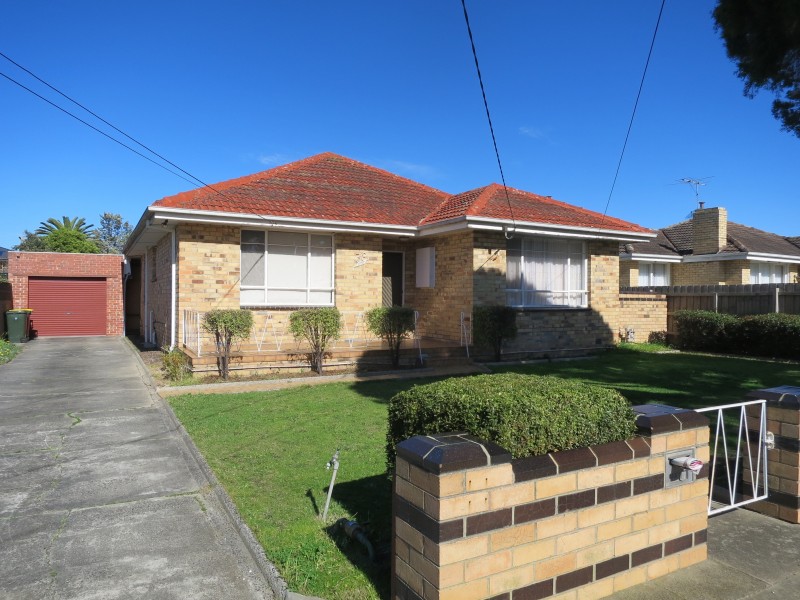 38 Highfield Avenue, Mulgrave VIC 3170