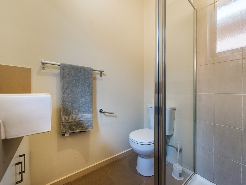 2A Albert Avenue, Springvale VIC 3171