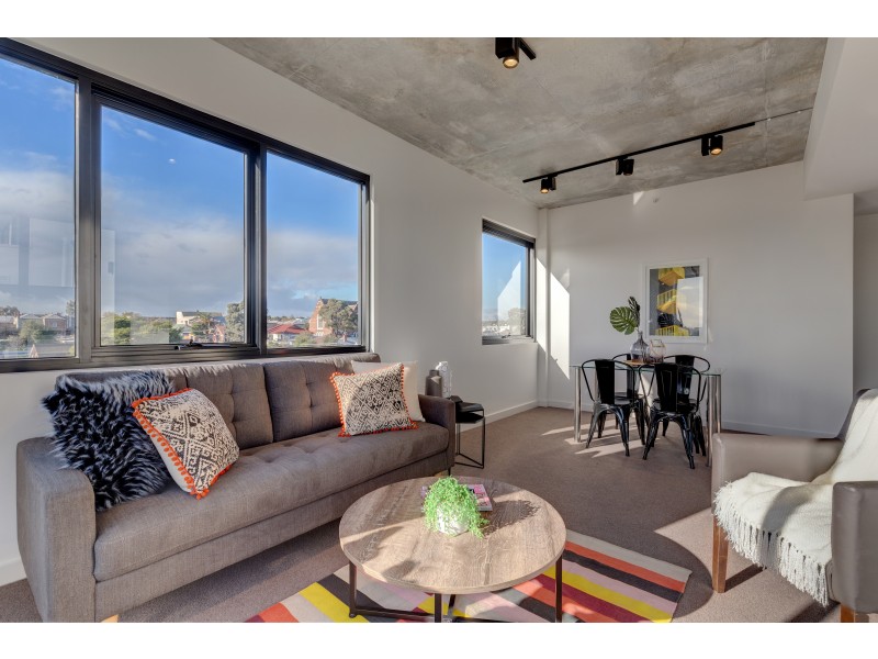 302/154 High Street, Preston VIC 3072