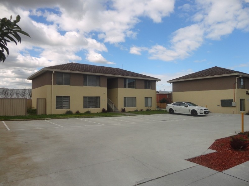 3/31-33 First Street, Clayton South VIC 3169