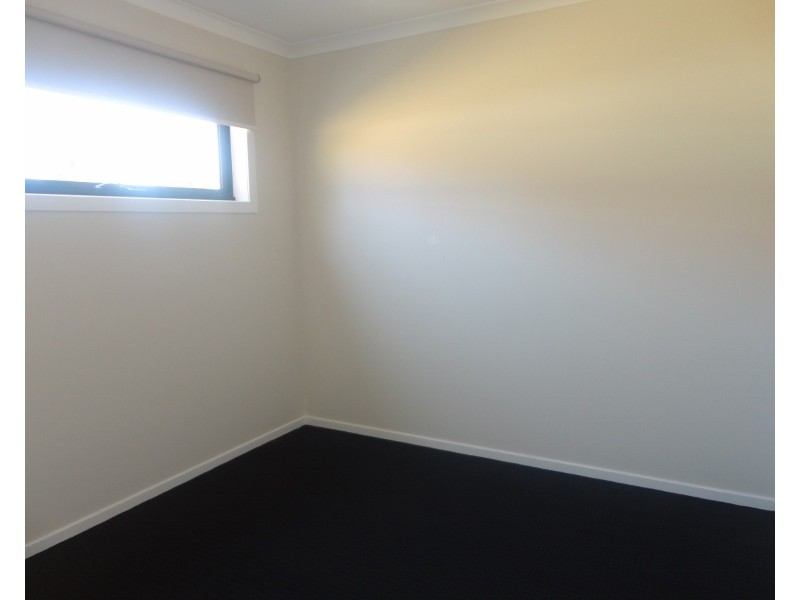 1/5  Stradbroke Street, Oakleigh South VIC 3167